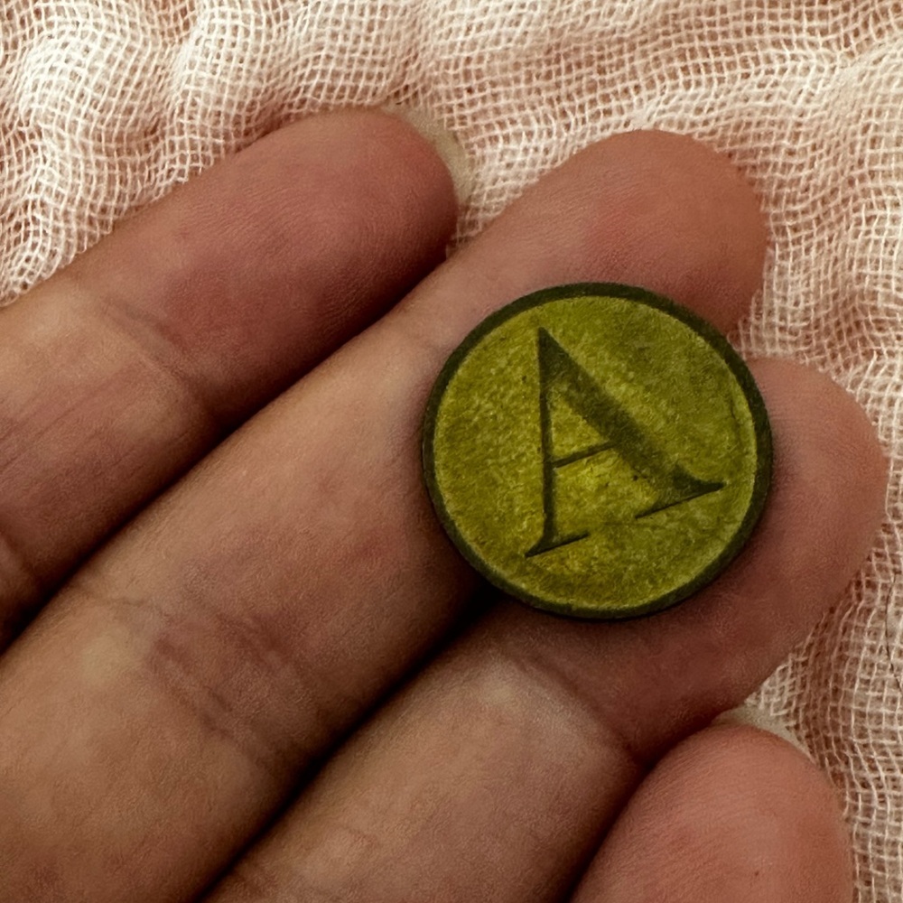 1990‎ A coin